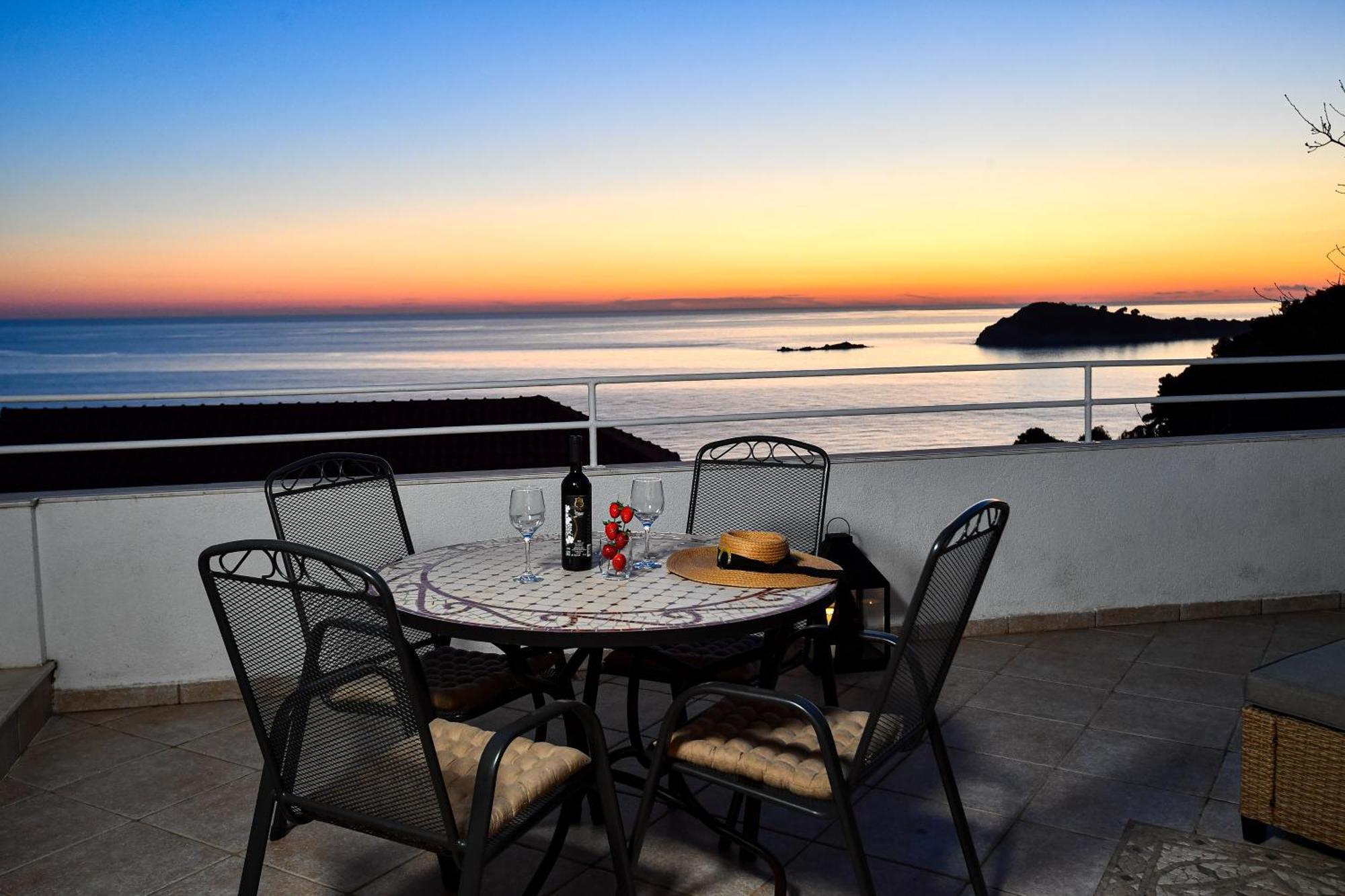 Apartment Manini Penthouse *
