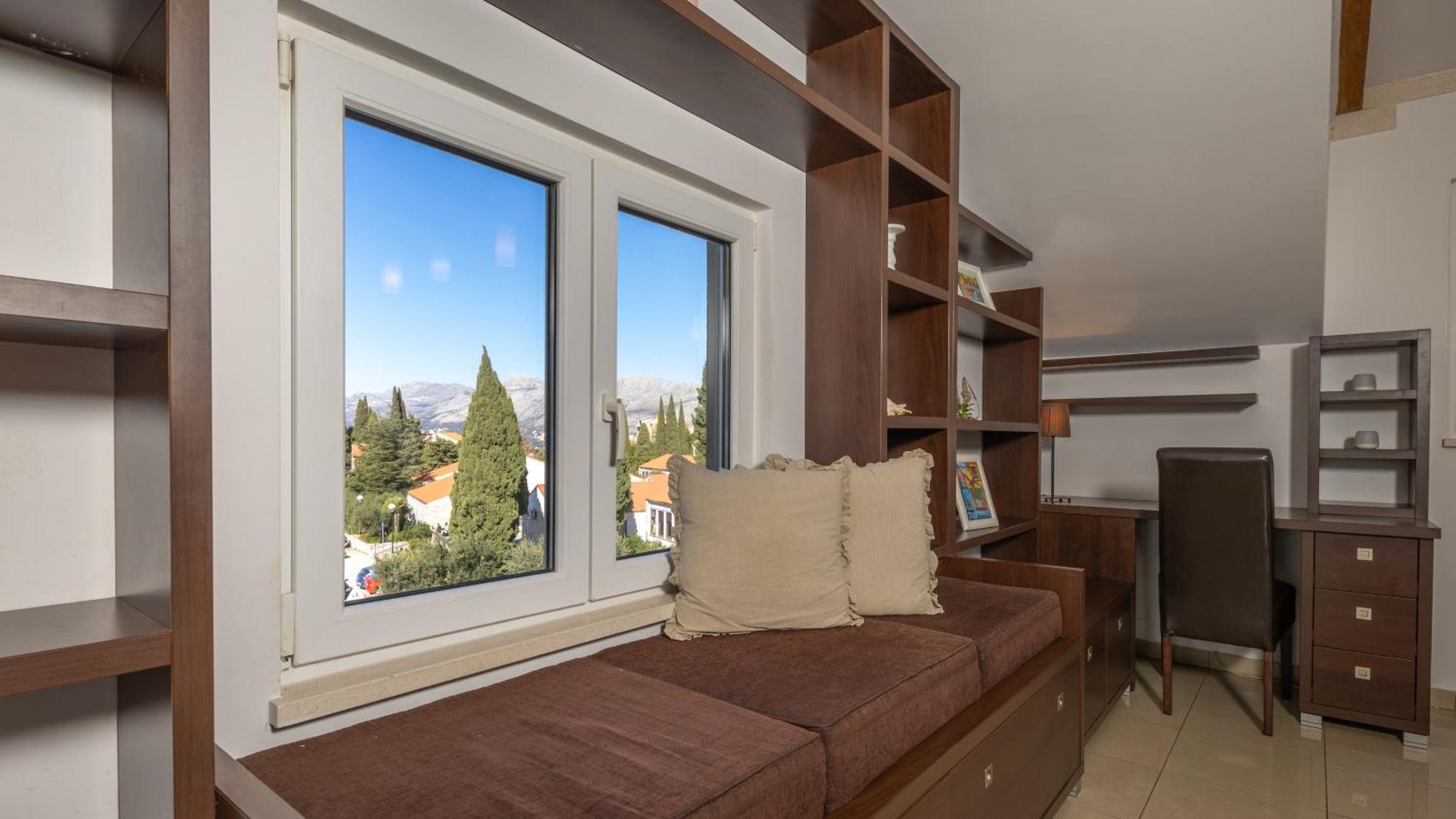 Apartment Manini Penthouse