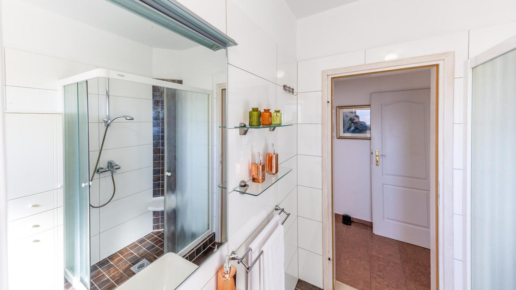 Manini Penthouse Apartment