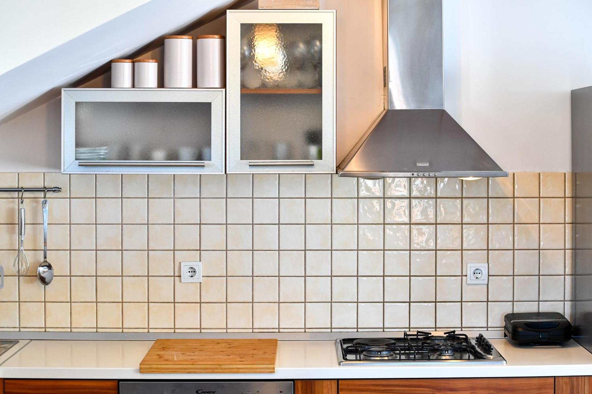 Manini Penthouse Apartment *