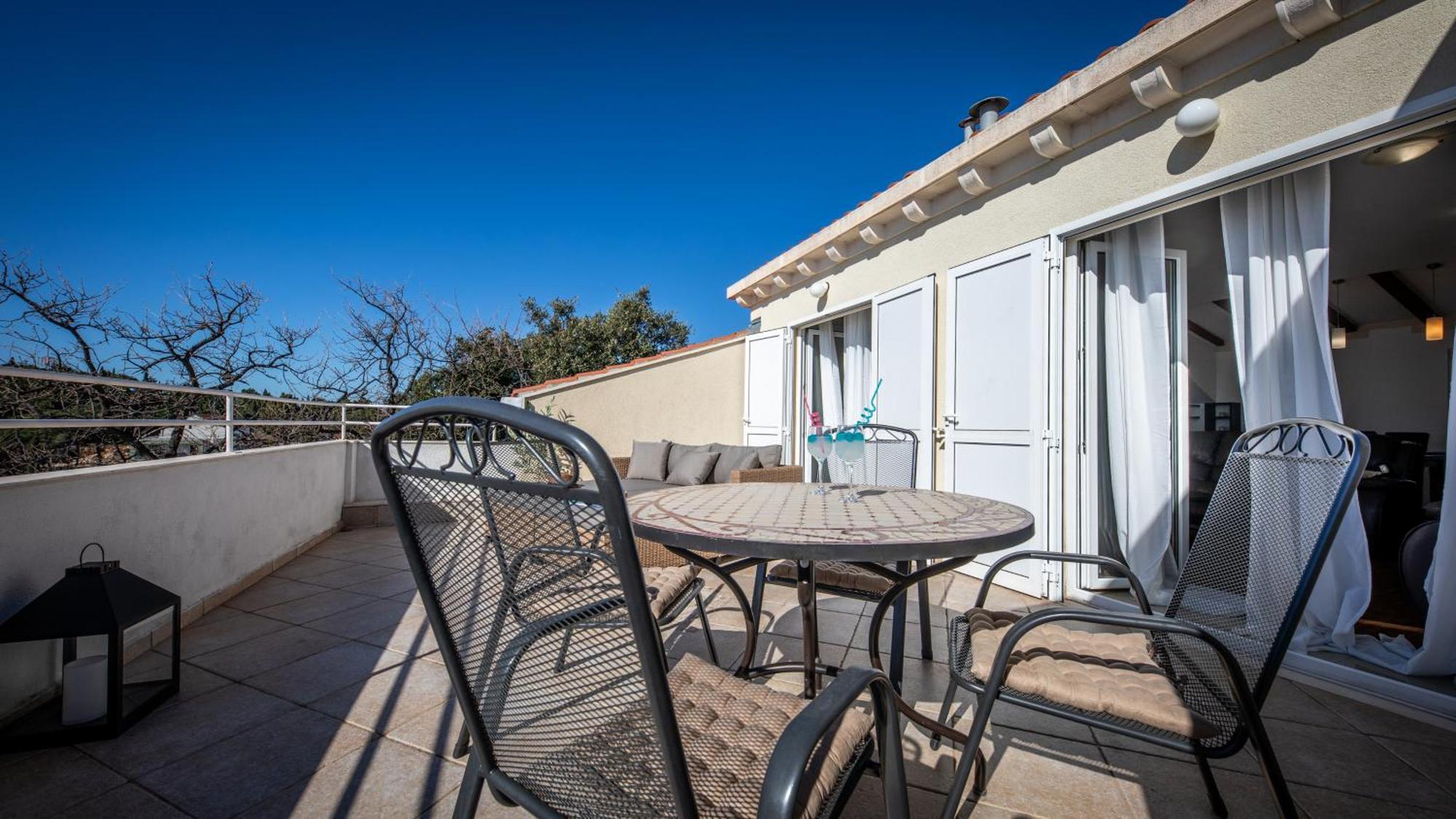 Manini Penthouse Apartment Cavtat
