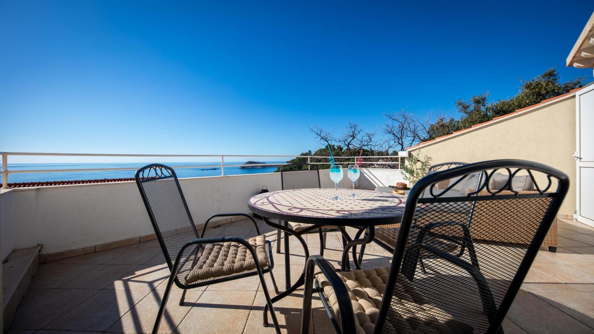 Apartment Manini Penthouse Cavtat
